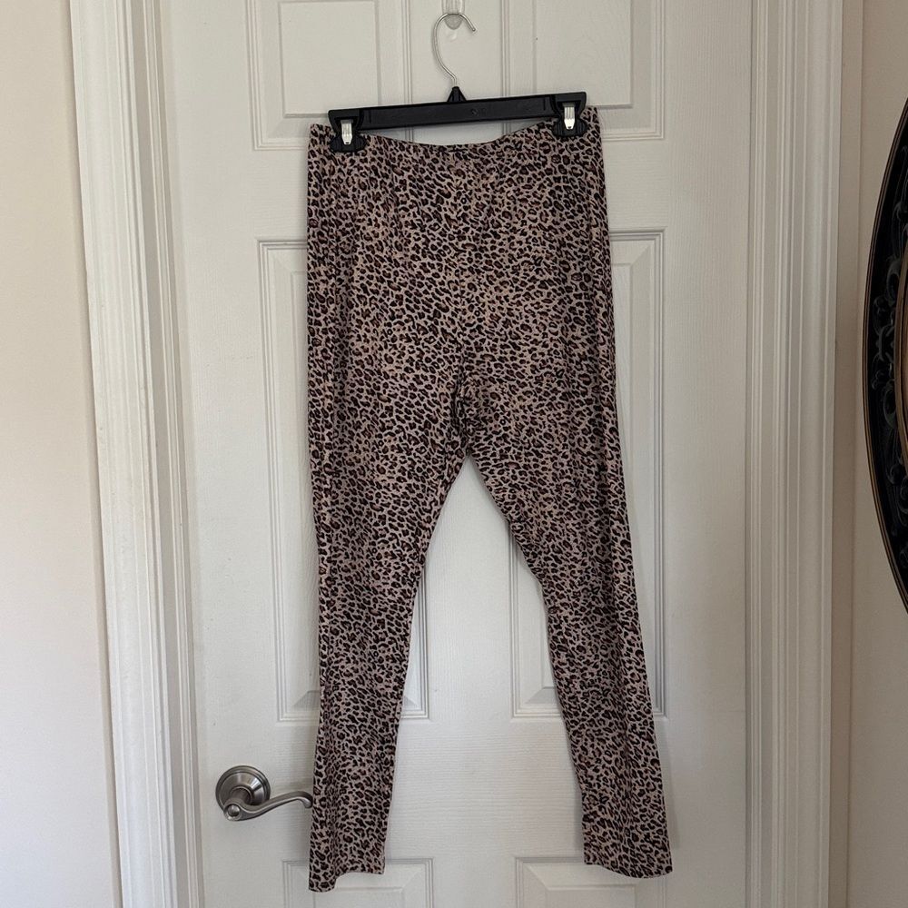 SHEIN Animal Print Leggings size large